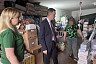 В Энгельсе волонтеры собирают для бойцов гуманитарку и сдают кровь